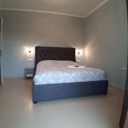 Green View Apartment Ágios Pétros Bagian luar foto